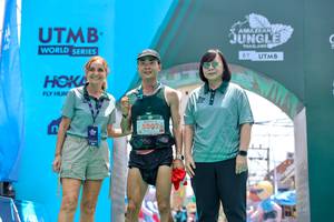 BIB: 5002
                            <button type="button" onclick="openModal(24868384)" class="btn btn-primary btn-sm float-right btn-popup" data-toggle="modal" data-target=".modal-high-quality">
                        <i class="fas fa-shopping-cart"></i> Add to Cart
                    </button>
                                            <button type="button" onclick="isThisMe(24868384, true)" class="btn btn-success btn-sm float-right btn-popup btn-isme hidden" data-toggle="tooltip" data-placement="bottom" title="นี่คือรูปของคุณใช่ไหม คลิกที่นี่เพื่อเอาเข้าอัลบั้ม">
                        <i class="fas fa-plus"></i> Add to album
                    </button>
                    <button type="button" onclick="isThisMe(24868384, false)" class="btn btn-warning btn-sm float-right btn-popup btn-isnotme hidden">
                        <i class="fas fa-ban"></i> Remove from album
                    </button>